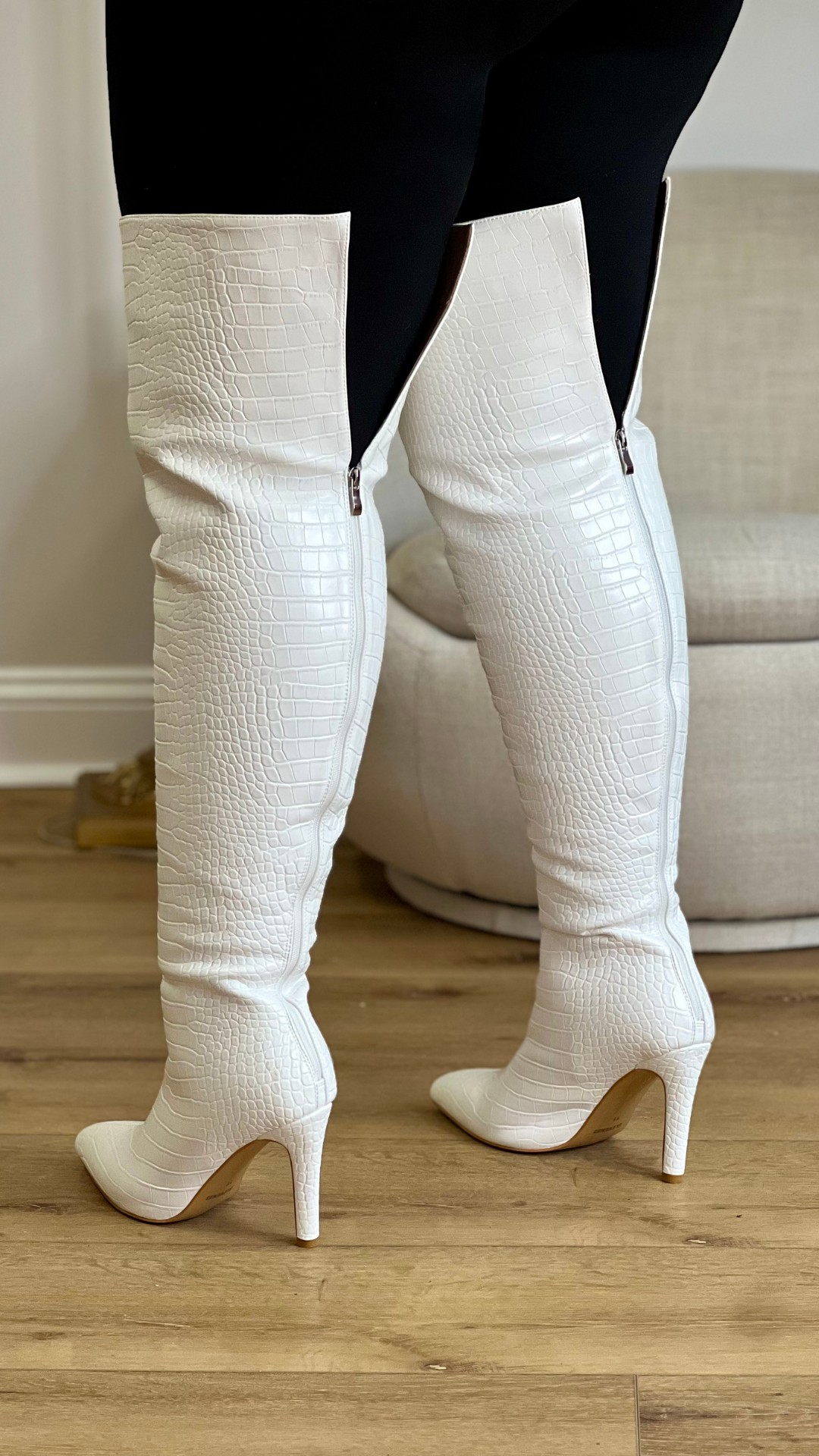 RASHIDA - WHITE THIGH HIGH