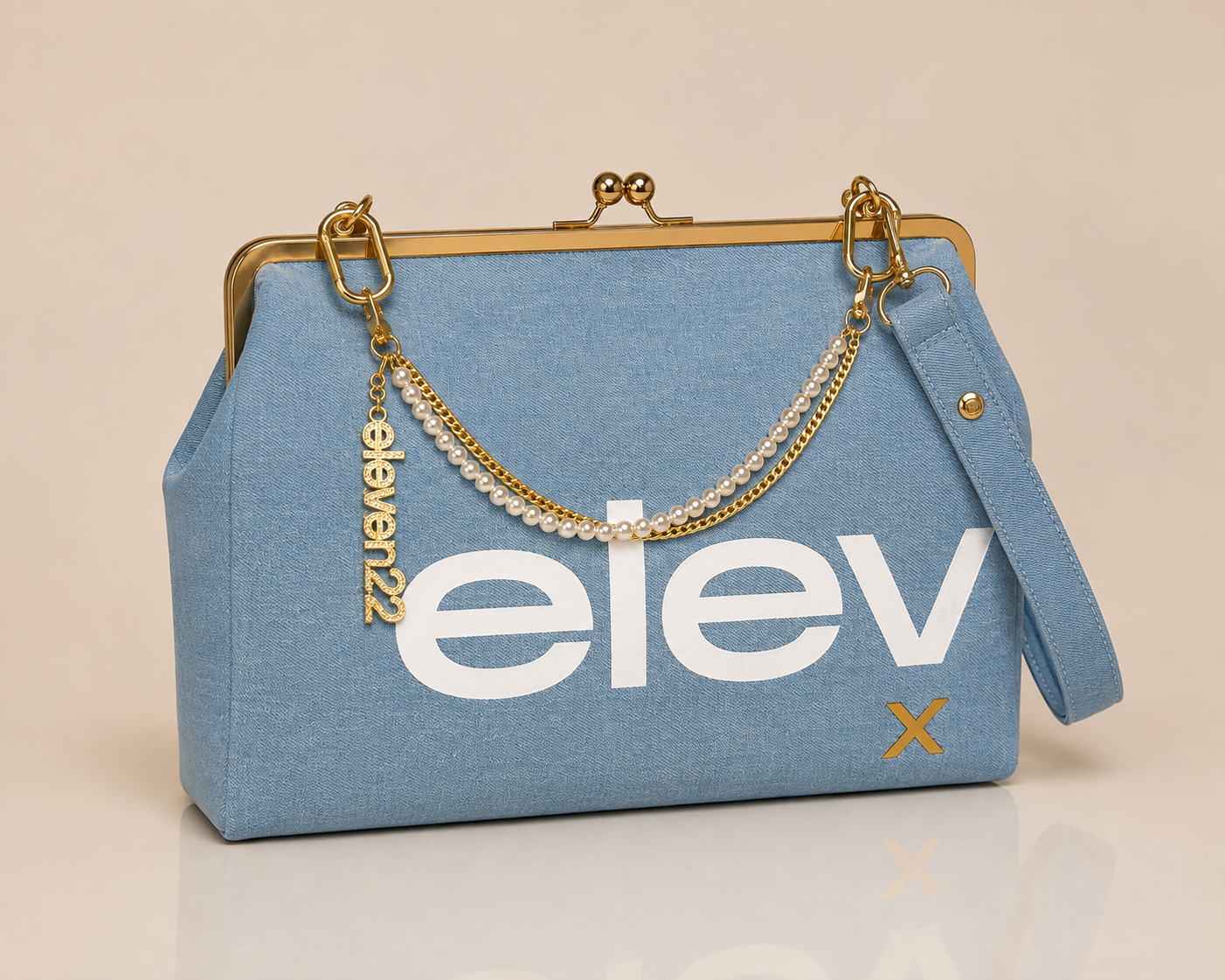 Signature Kiss Lock Jumbo Clutch